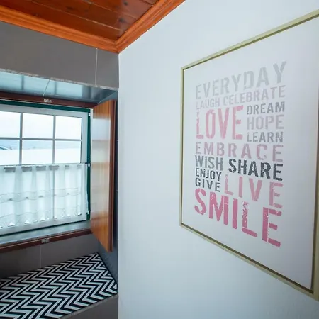 Casa Branca * Ангра-ду-Эроижму